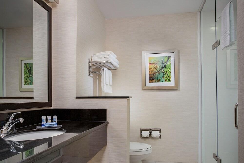 Fairfield & Fort Worth Northeast Hotel 3*