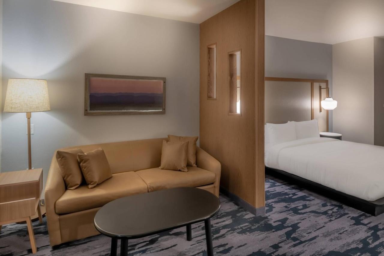 Hotel Fairfield & Worth Northeast